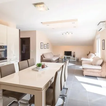 Nicole, Makarska - Poljica Villa Imotski