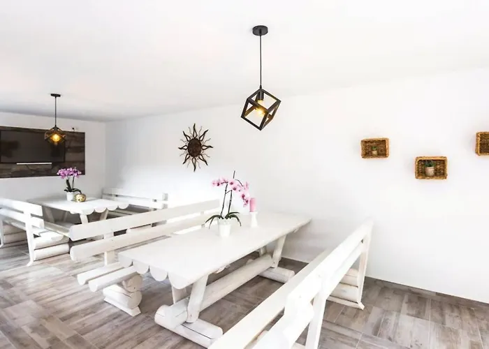 Nicole, Makarska - Poljica *