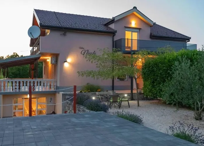 Nicole, Makarska - Poljica Villa *